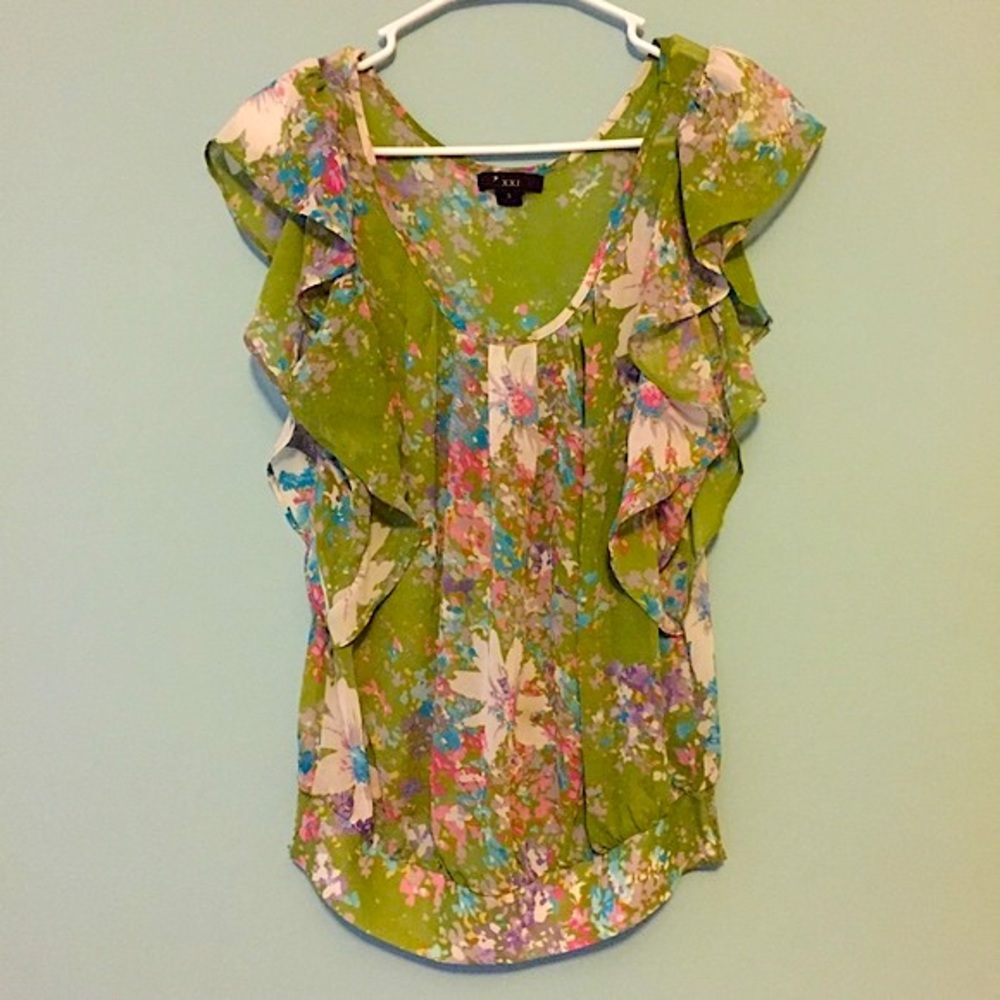 Green Blouse with Flowers •